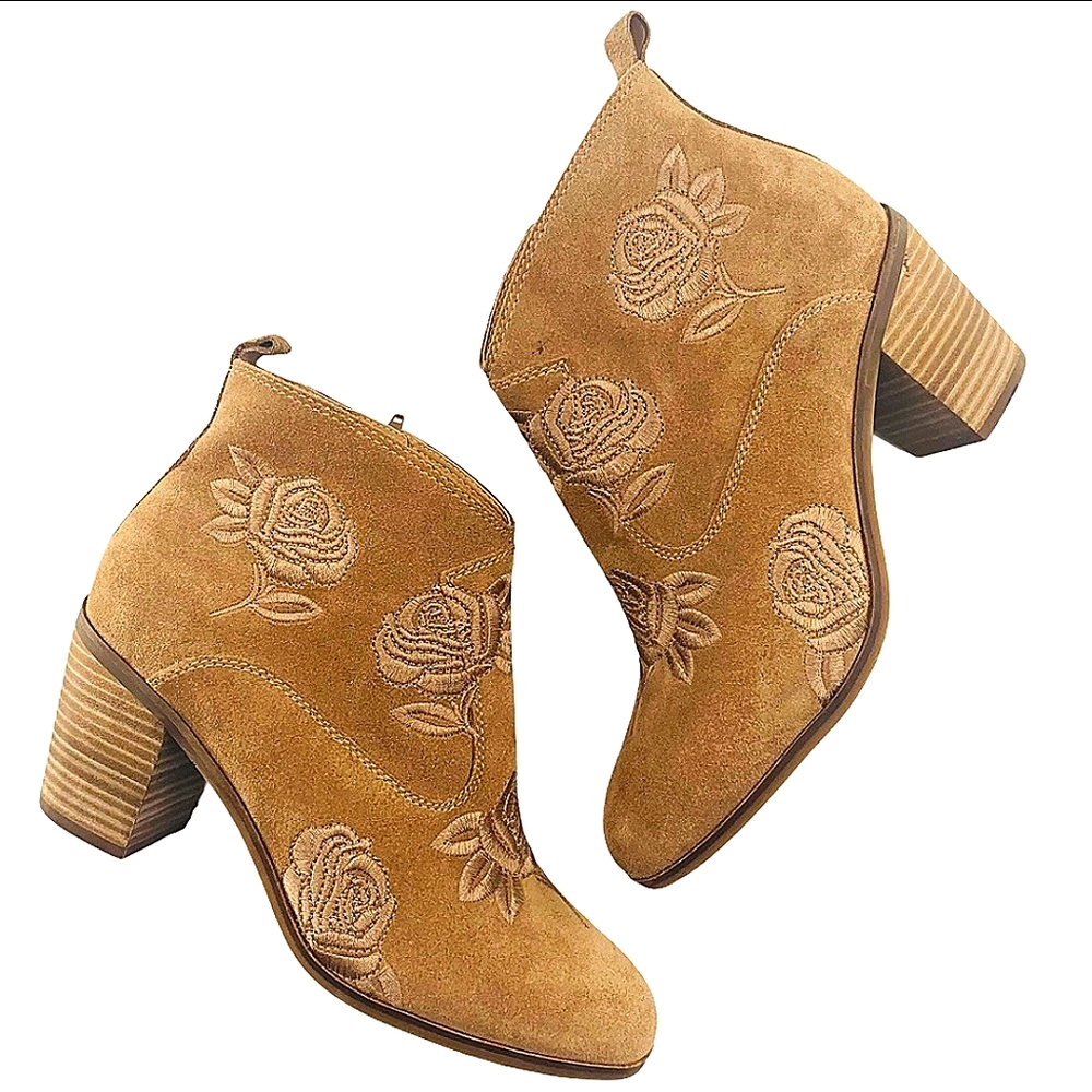 Lucky Brand Pexton floral block heel ankle boot